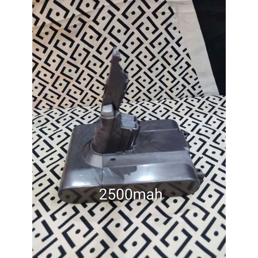 Pin hút bụi dyson V7