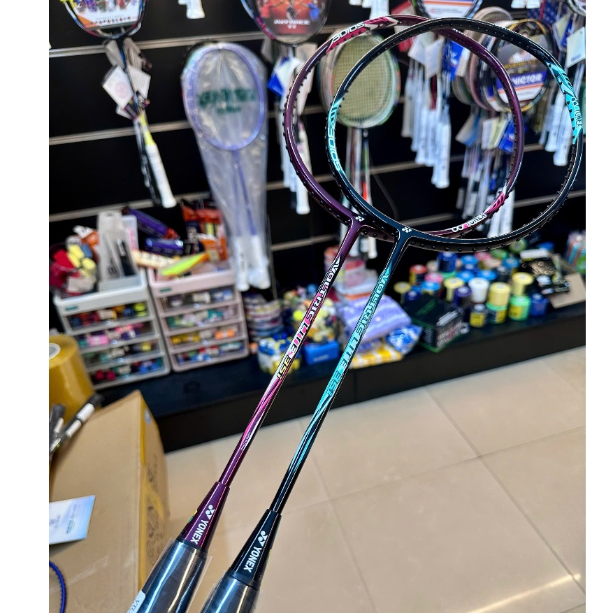Khung Vợt Cầu Lông Yonex Voltric Lite 35i, 20i, Astrox Lite 43i,10 Chính Hãng