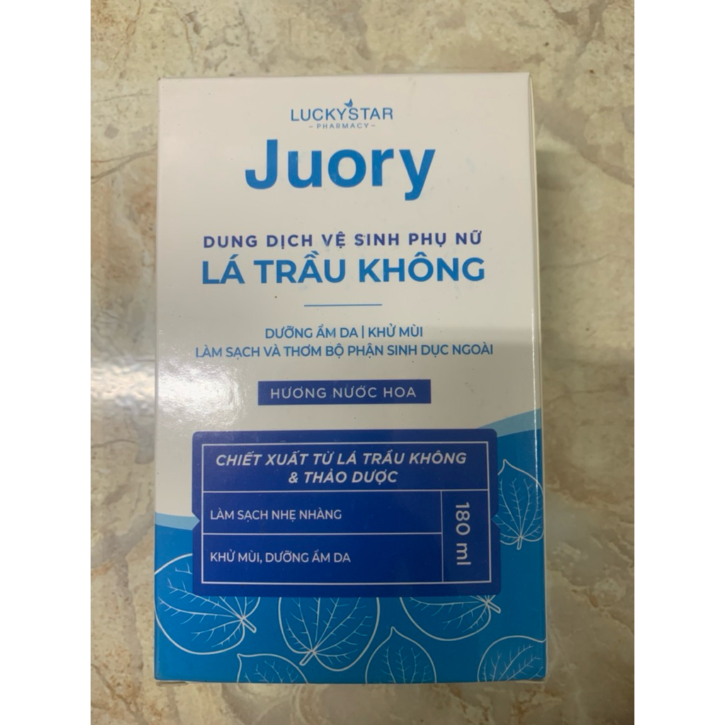 DUNG DỊCH VỆ SINH PHỤ NỮ LÁ TRẦU KHÔNG JUORY 180ML - LUCKY STAR