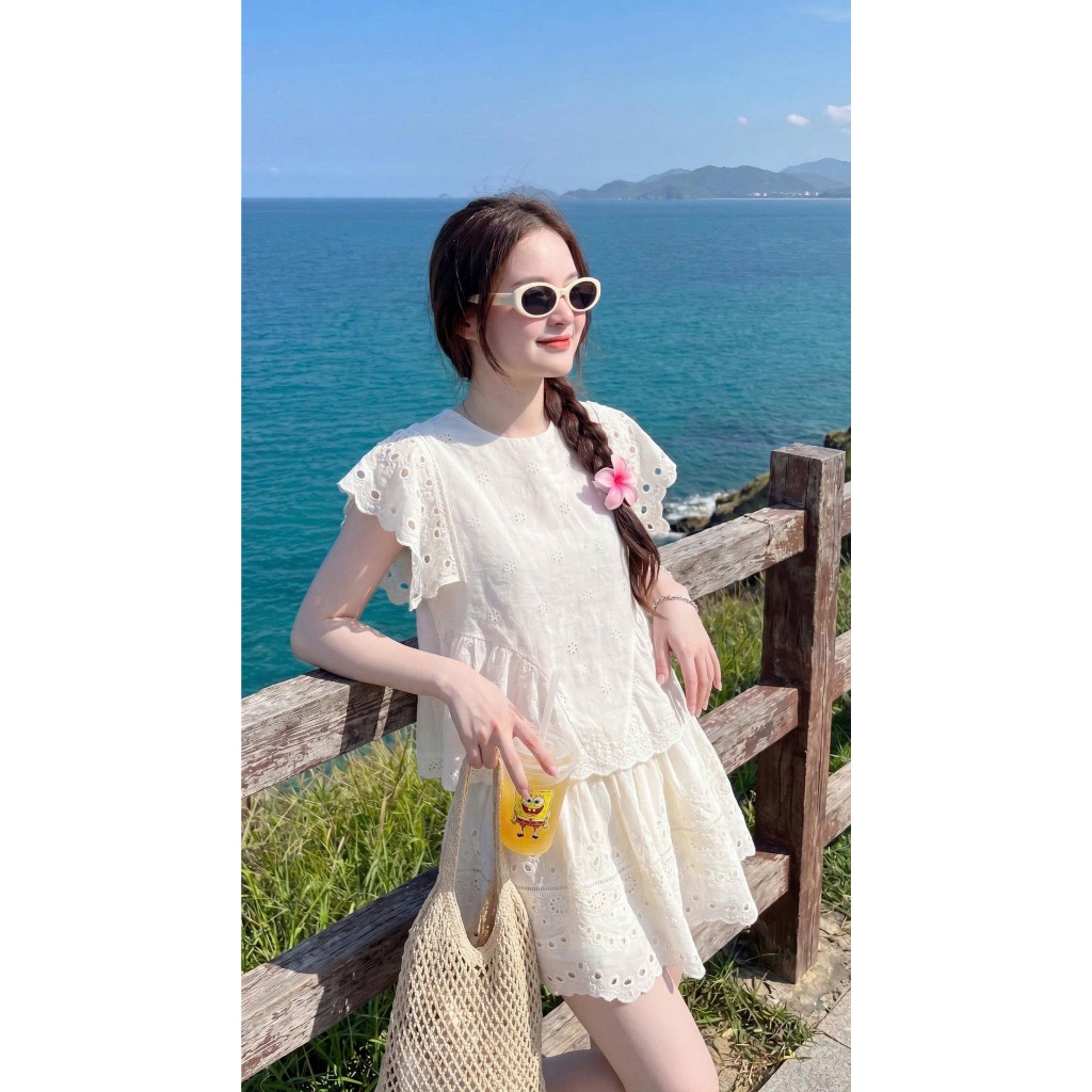 Set bộ nữ Hana vải thô thêu hoa hai lớp mềm mát, Bộ đồ nữ áo ngắn tay kèm chân váy ngắn cạp chun thời trang HEBE | BigBuy360 - bigbuy360.vn