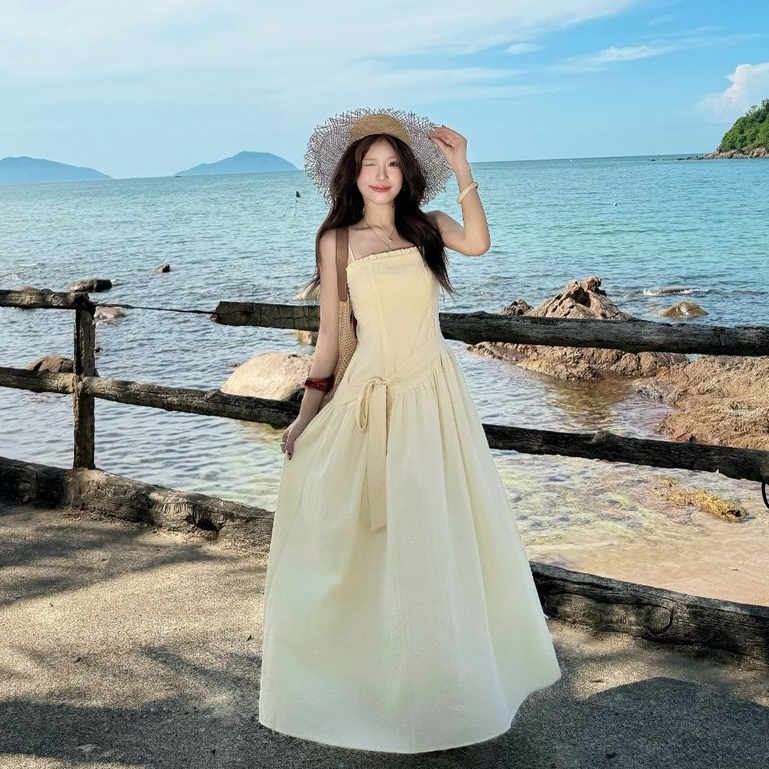 Đầm dài nữ THE C.I.U, váy maxi hai dây dáng dài form xòe nhẹ nhàng đi biển – Livy Dress | BigBuy360 - bigbuy360.vn