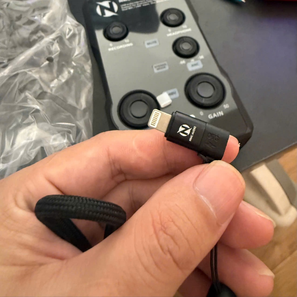 Rắc chuyển từ Type-C cái ra Lightning đực NMC-AUDIO NMC-OTG-J7F8-V2 (Cái) dùng cho box live sc379, s