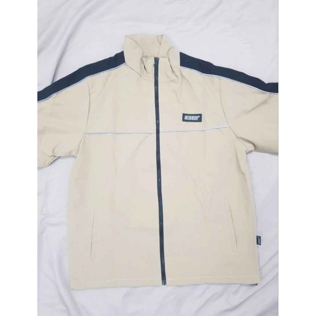Áo khoác gió chống nước unisex không mũ Hidoli - màu be (98%)
