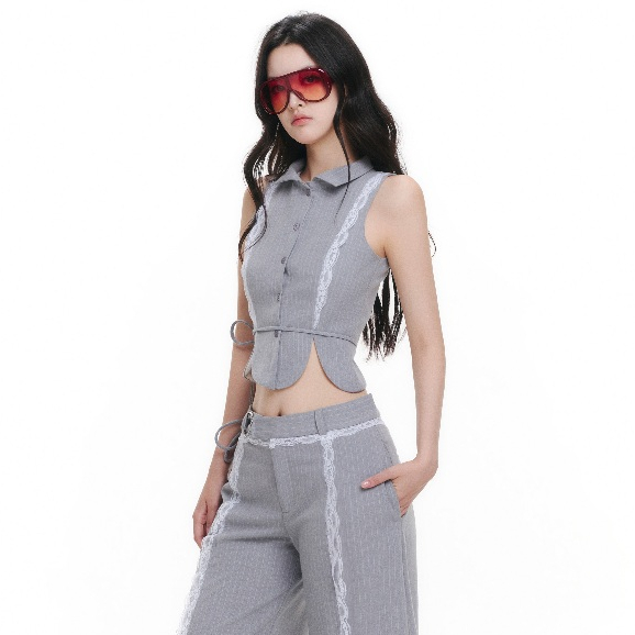 Áo Sơ Mi Cổ Yếm Dáng Gile Phối Ren HAZEL HALTER TOP AIAI OFFICIAL