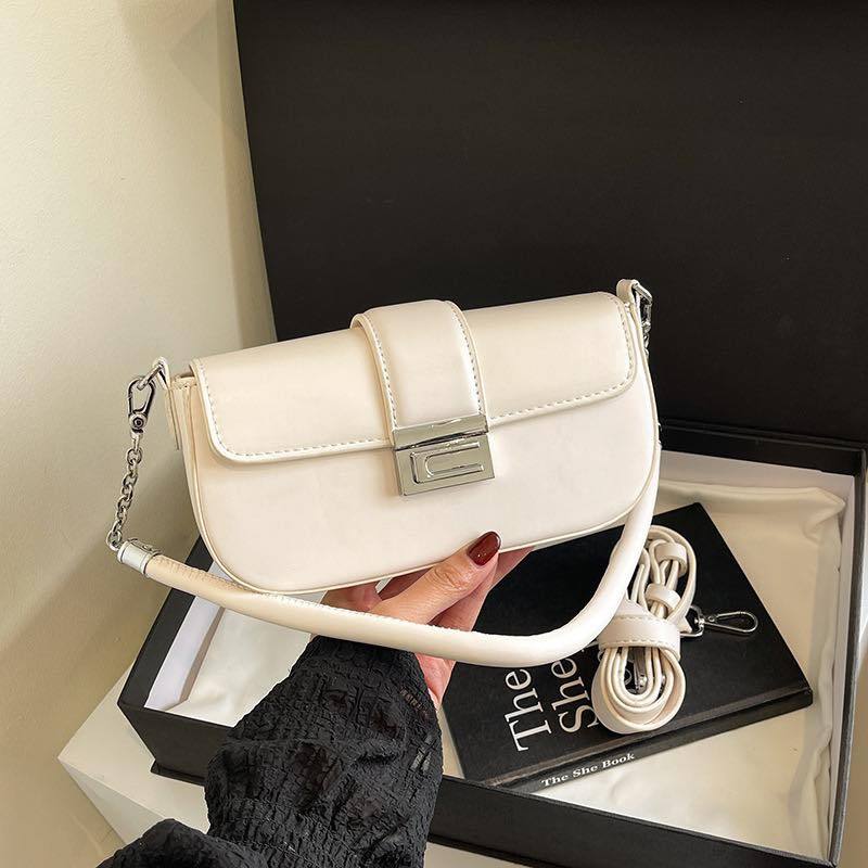 Túi Xách Nữ Đai Ngang C Chic HÁPAS Size 21 Chất Liệu Da Cao Cấp Hàng Xịn, Thiết Kế Nhỏ Gọn Kèm Dây Đ