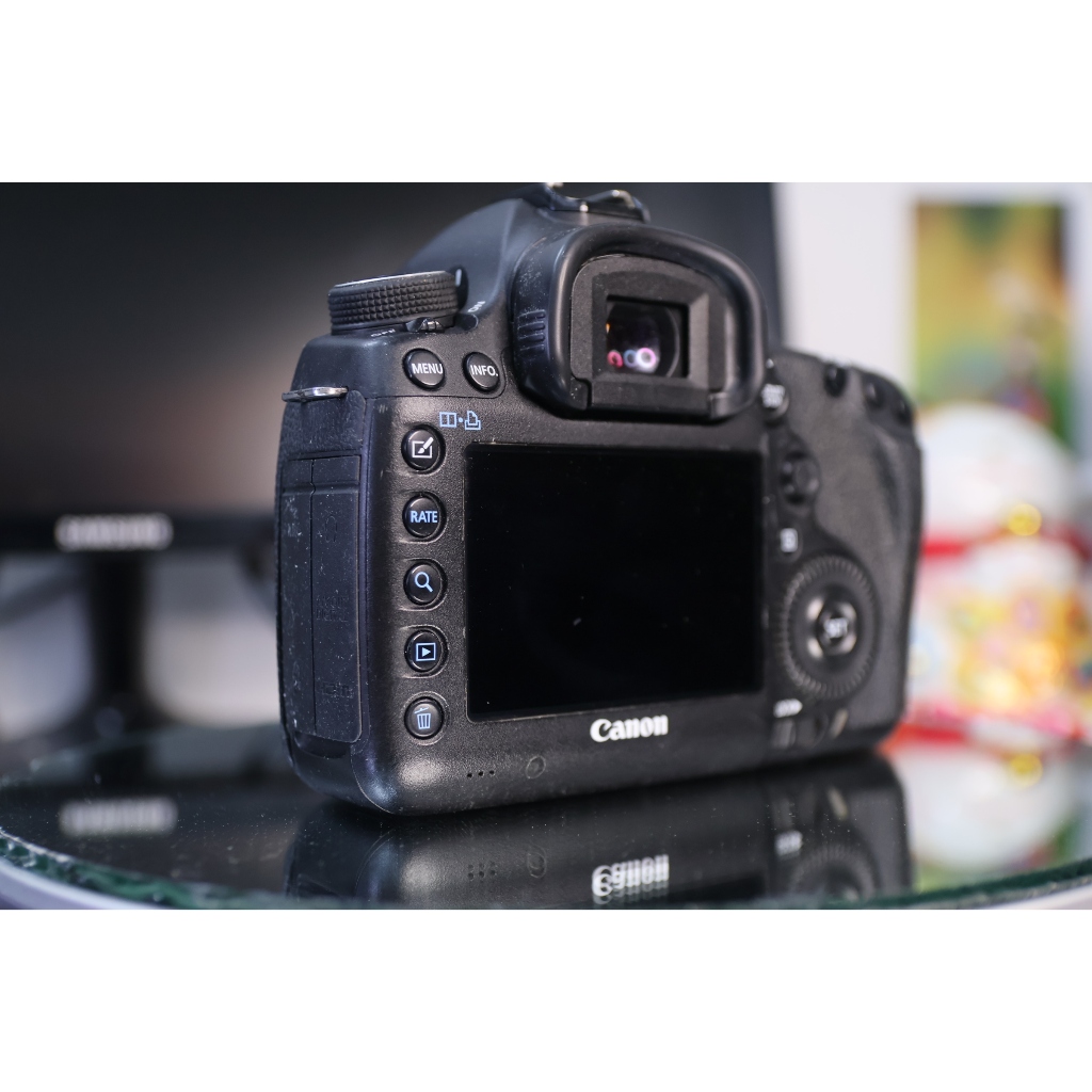 máy ảnh Canon EOS 5D Mak III - Canon 5d3) full  bộ- pin - sạc - thẻ nhớ 32gb 🌸 97% 🌸🍃 - Phụ-kiện