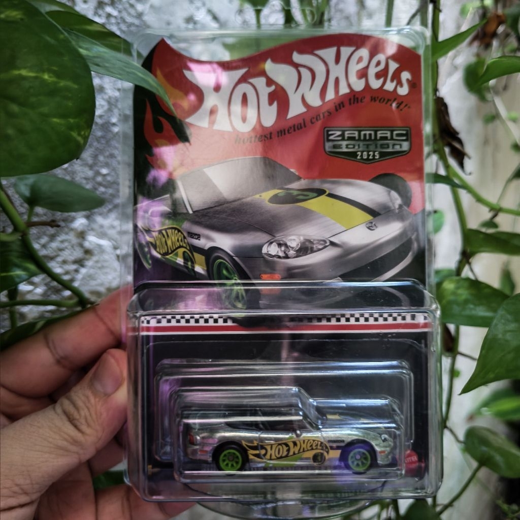Xe Hot Wheels 04’ Mazda speed Miata Zamac 2025
