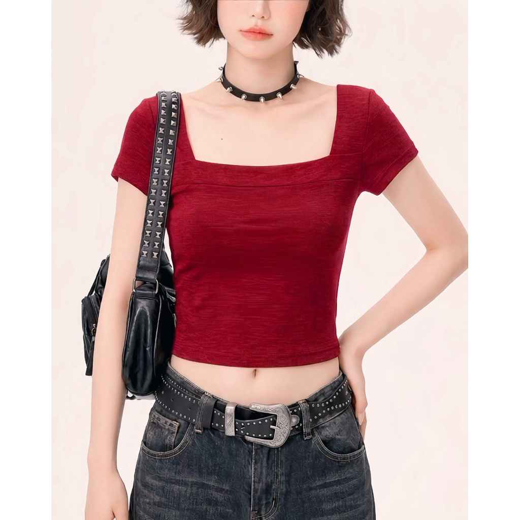 Áo thun cổ vuông dáng croptop ARÉNE | BigBuy360 - bigbuy360.vn