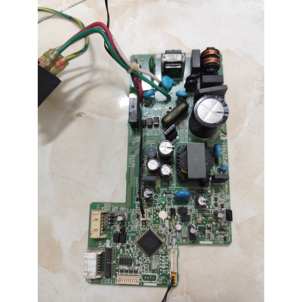 bo mạch giàn lạnh Daikin 2-2.5hp gas 22 -410 inverter