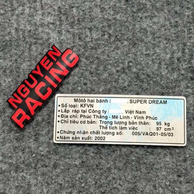 Tem thông số năm sản xuất super dream 2002 ( chuẩn zin )