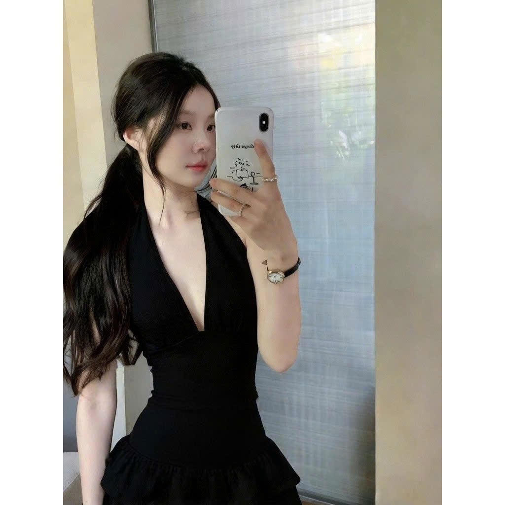 (ảnh thật) Đồ Bơi Liền Thân Dáng Váy Màu Đen Cổ Yếm, Bikini 1 Mảnh Giấu Bụng, Đồ Tắm Biển Đi Biển Nữ | BigBuy360 - bigbuy360.vn