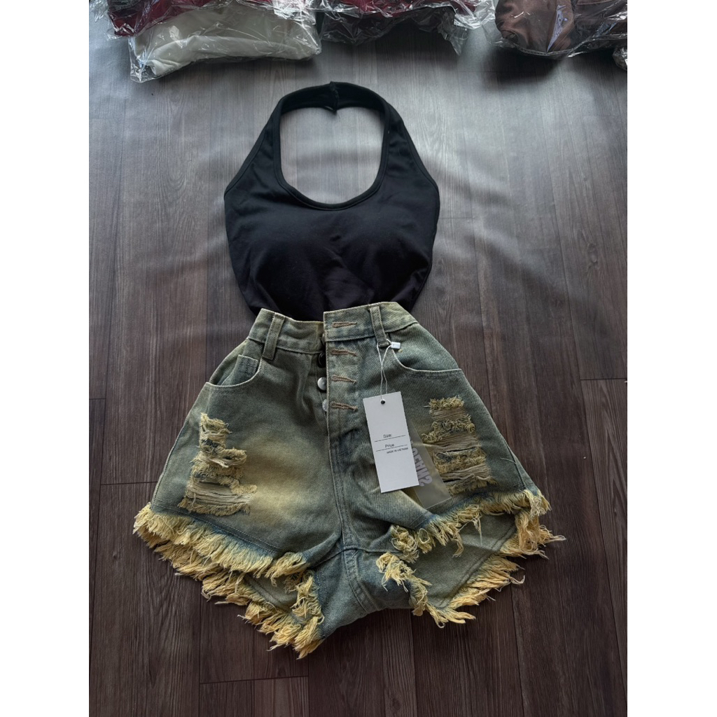Set Áo Tròng Cổ Yếm Có Mút Kèm Quần Short Jean 4 Nút – Set Nữ Size S M L