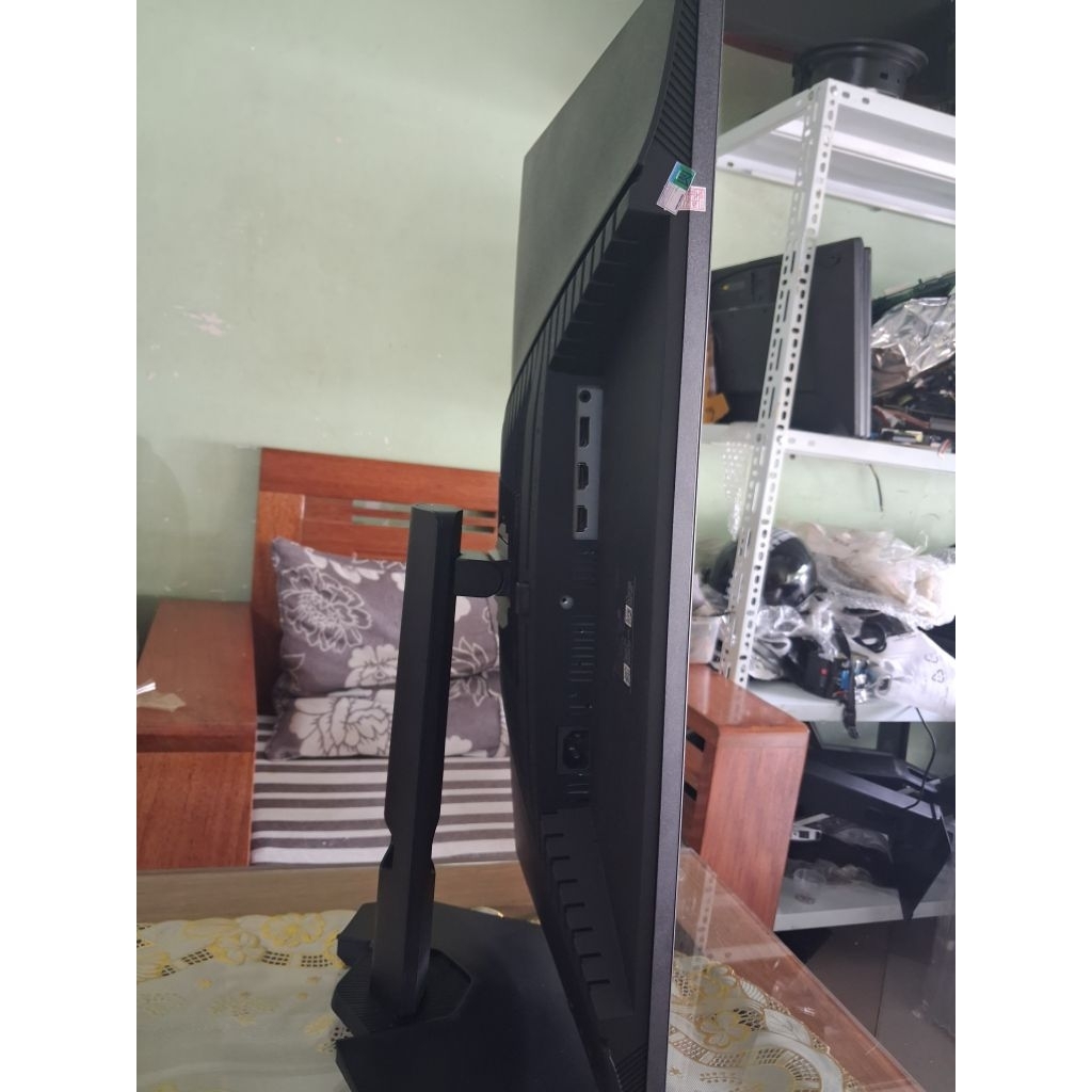 Màn hình Dell G2722HS