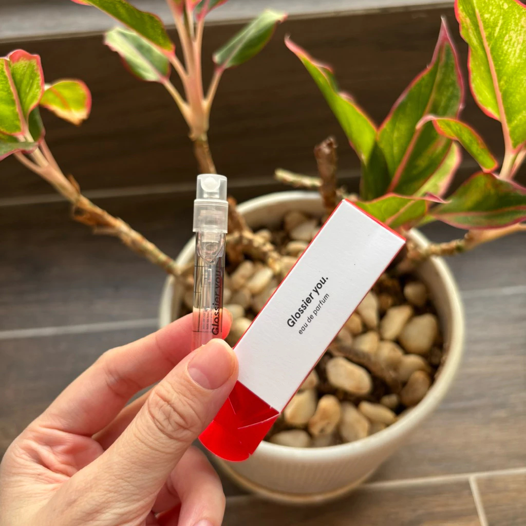 Vial nước hoa glossier you Edp các loại