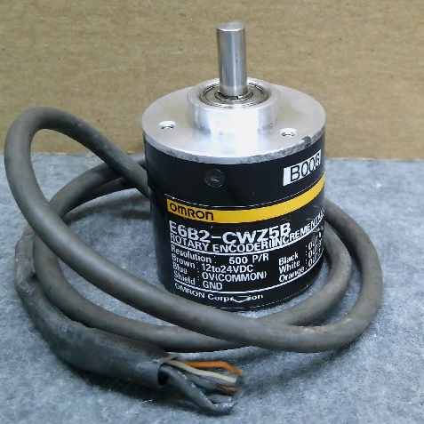 (Used) Encoder xung 500 cốt dương 6mm Omron E6B2-CWZ5B