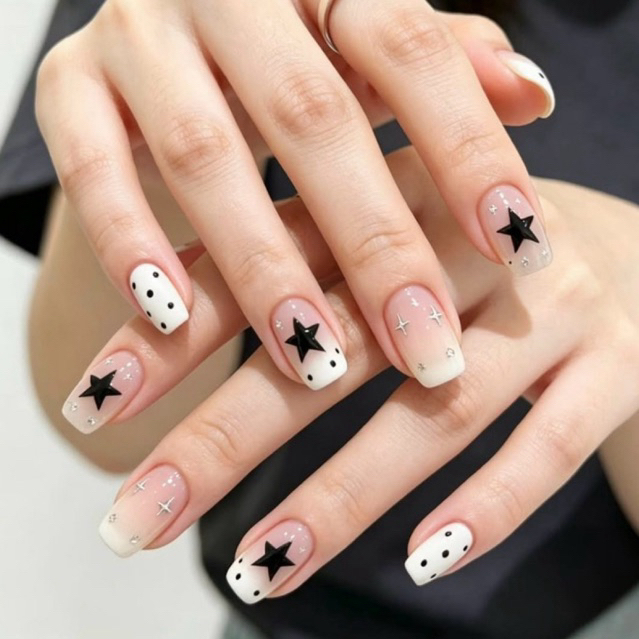 NAIL BOX SƠN THẠCH VẼ NGÔI SAO NÂU BLINK