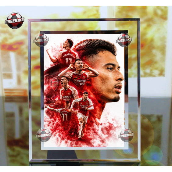KHUNG POSTER GABRIEL MARTINELLI BẰNG KÍNH PHA LÊ CAO CẤP