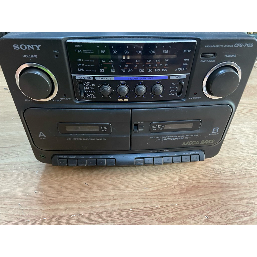 radio cassette Sony cfs-715S. đài cassette Sony . radio cassette Sony CFS-715S hàng đã qua sử dụng