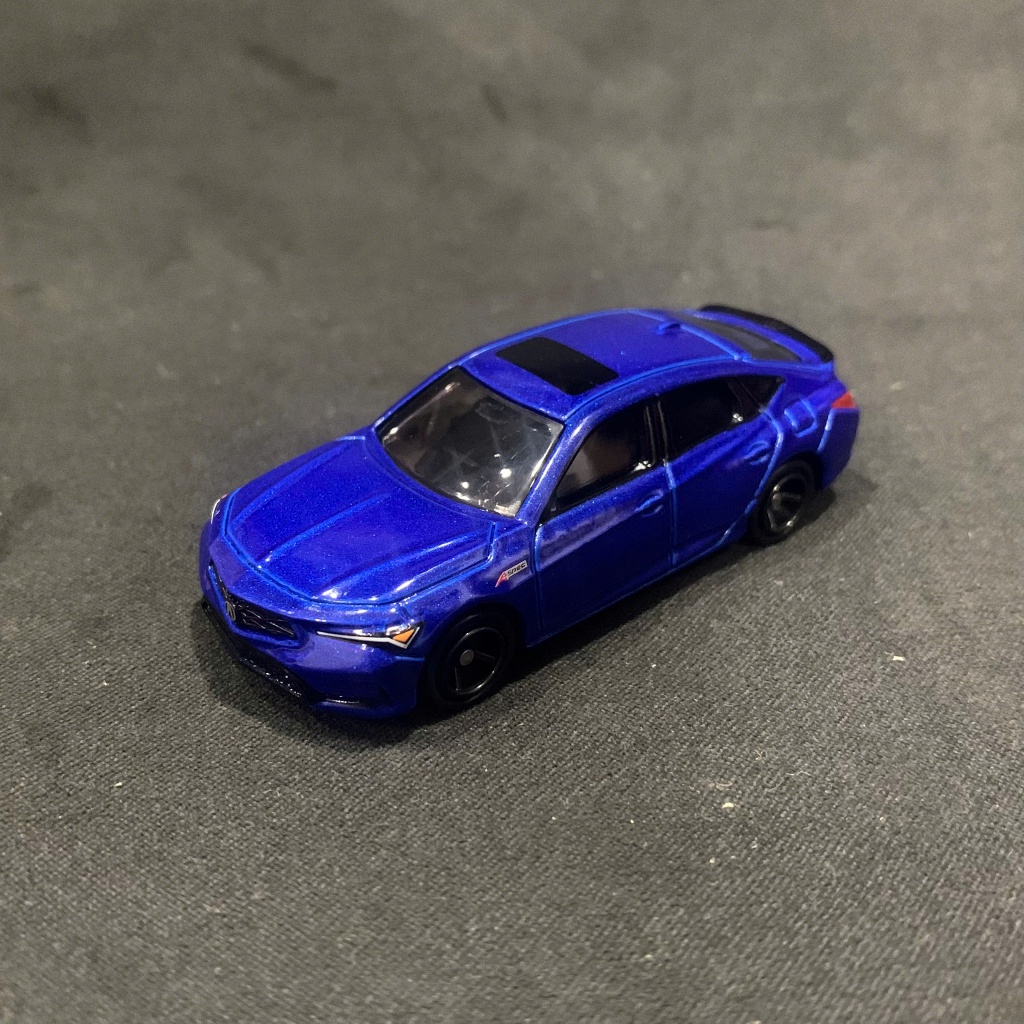tomica  Acura Integra màu xanh dương.hàng sưu tầm không hộp. tomica mô hình xe 1:64