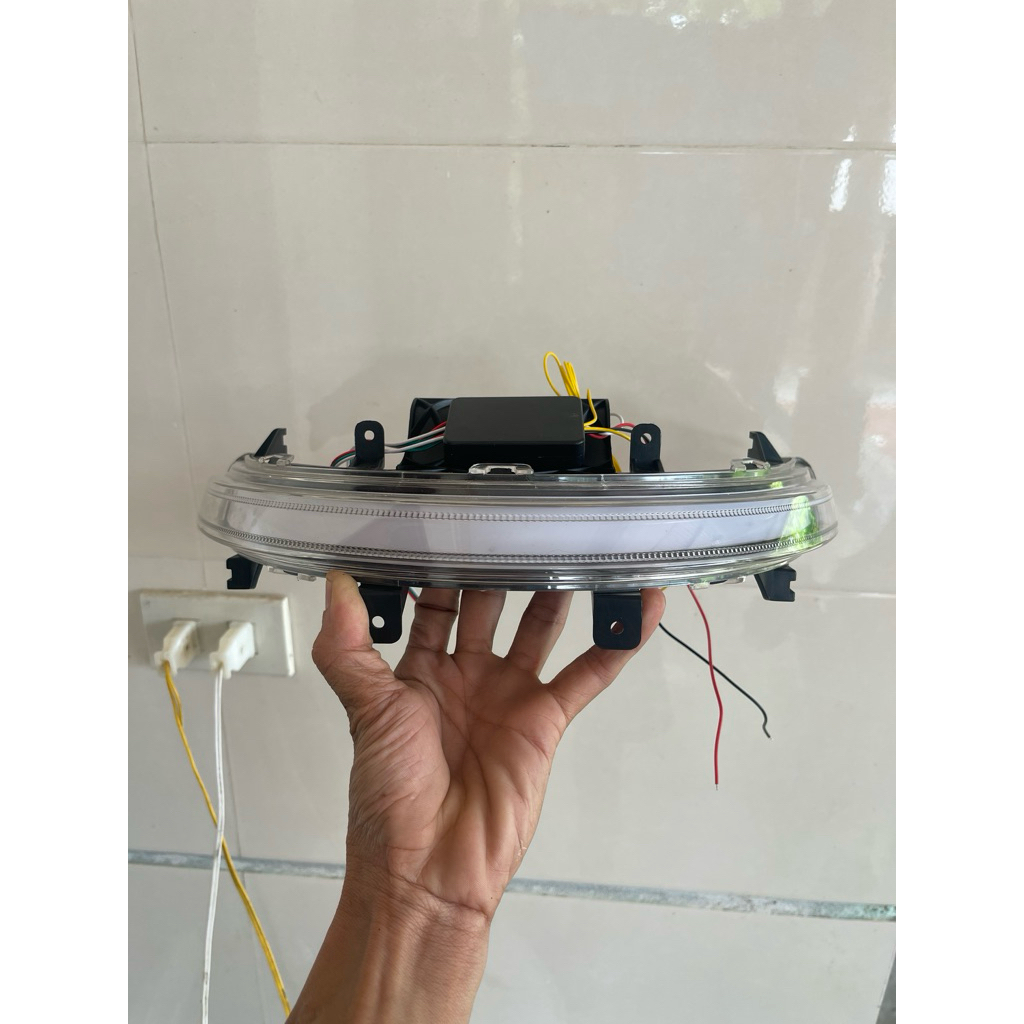 hậu gogo trắng sữa tích hợp xi nhan + audi