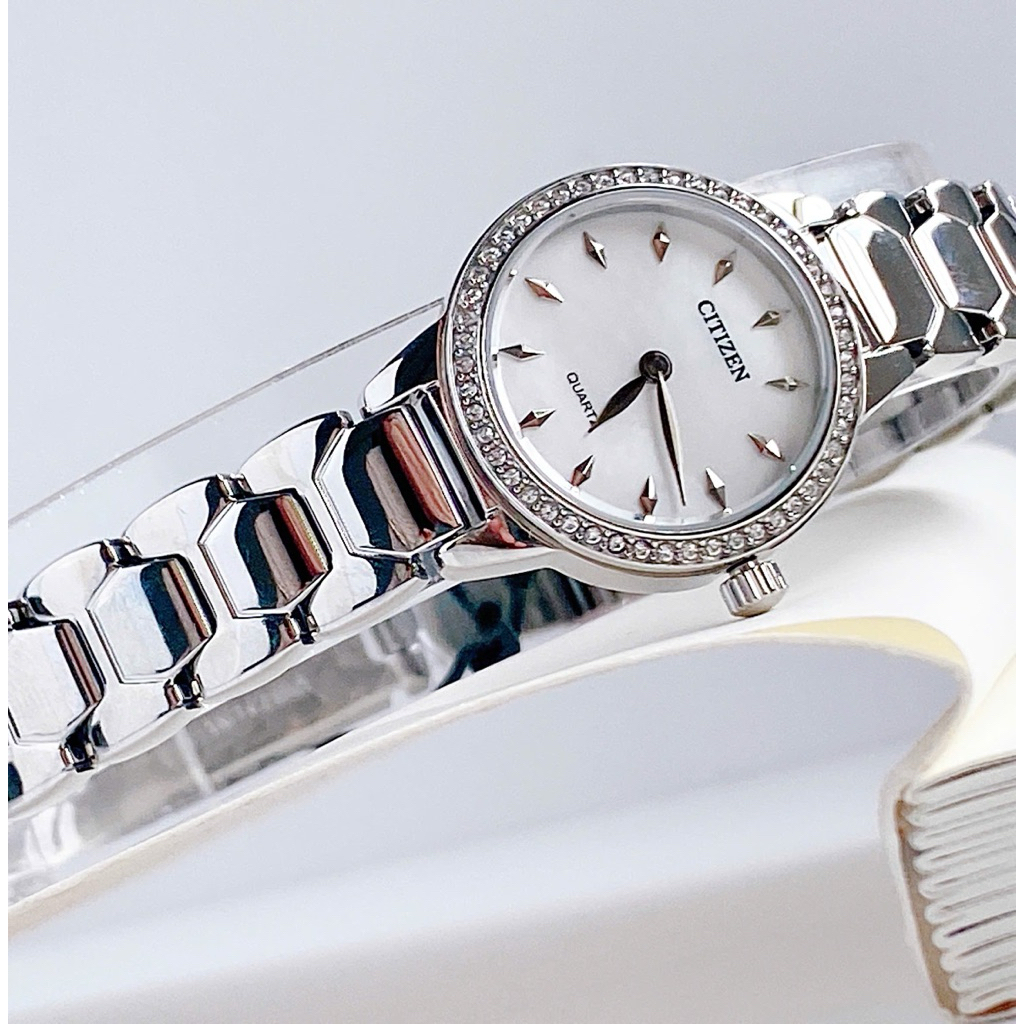 Đồng Hồ Nữ Citizen EZ7010-56D Quartz Size 24 White MOP Silver