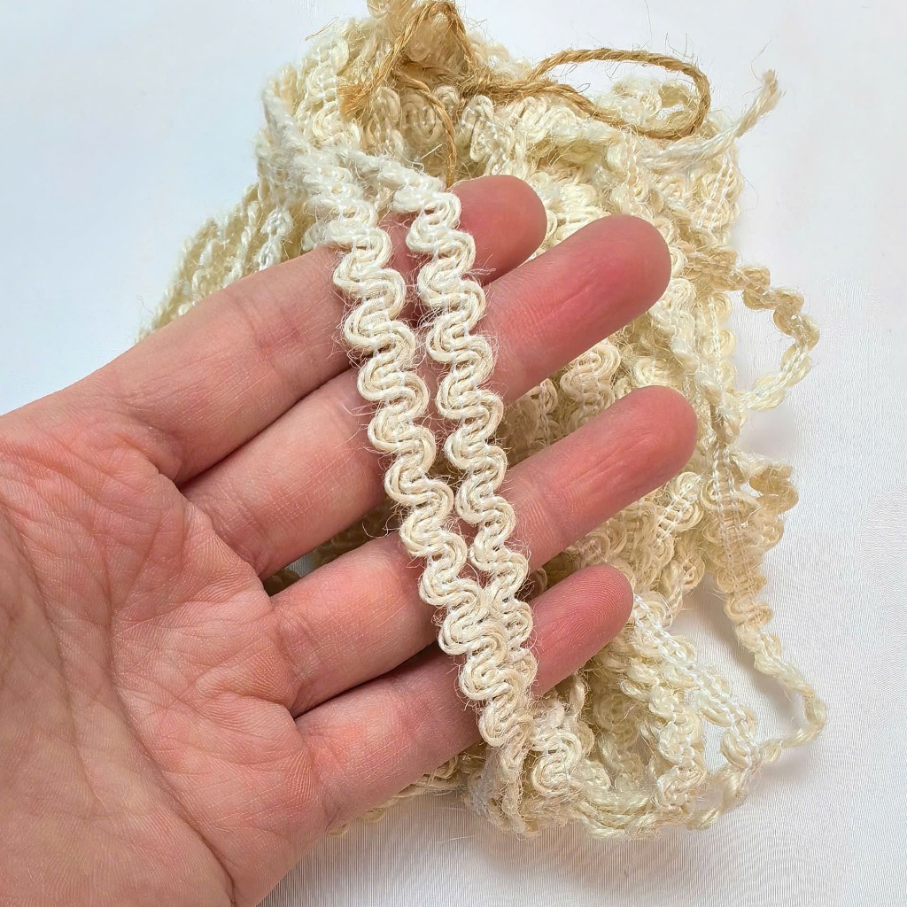 Ruy băng trắng 1 mặt 0.8 cm (MF06)