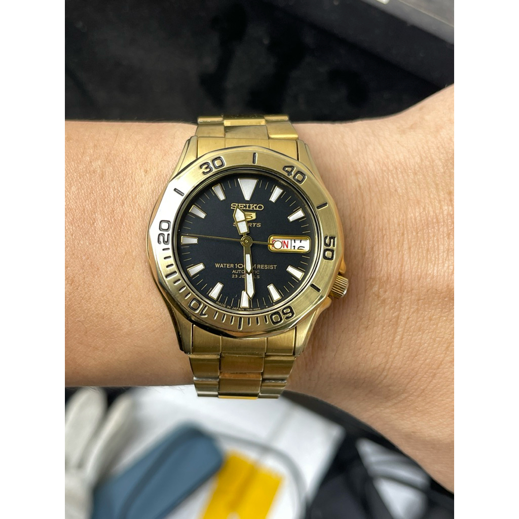 đồng hồ seiko 5 cơ tự động