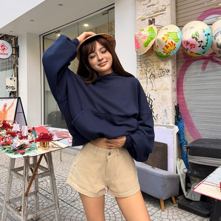 THE QUẠO - Quần Short ngắn nữ chất liệu Jean mềm dáng ngắn trên gối phong cách S2208_705 | BigBuy360 - bigbuy360.vn