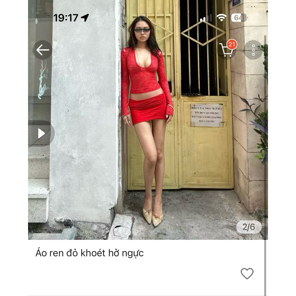 Pass áo ren đỏ khoét ngực Ntree, ôm body, Size S