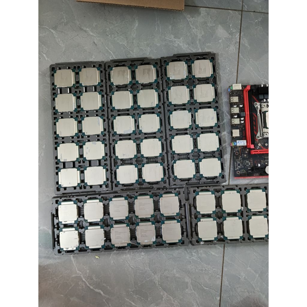 CPU Xenon E5 2673v3 2676v3 hoạt động tốt lắp x99 chạy ram D3 và D4