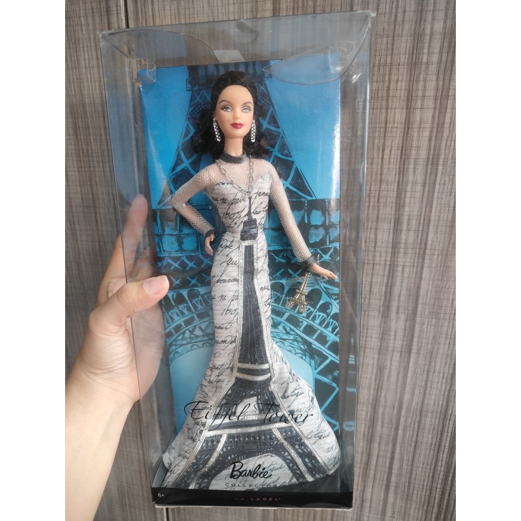 (Worn box) Búp bê barbie doll Eiffel tower