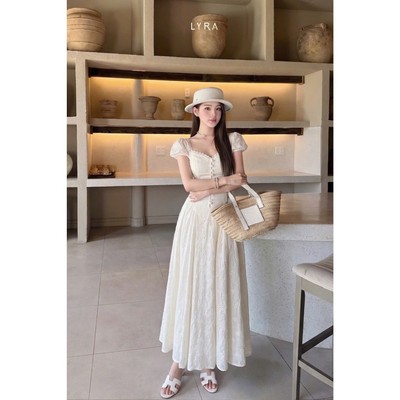 LYRA - Váy Maxi Thêu Hoa Dáng Xòe Tay Bồng Cổ Tim Tiểu Thư Đi Biển Sang Chảnh VSYVD0267