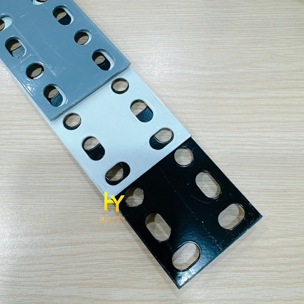 Thanh sắt La6 (màu xám) lắp ráp kệ sắt v lỗ với lớp sơn tĩnh điện 3 lớp cao cấp