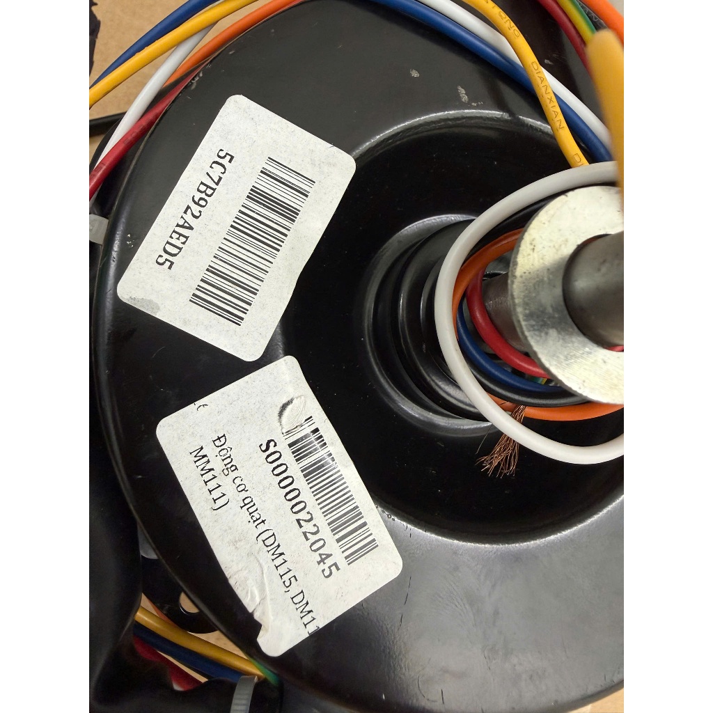Động cơ quạt điều hoà Daikiosan DM115, MM111, DM117