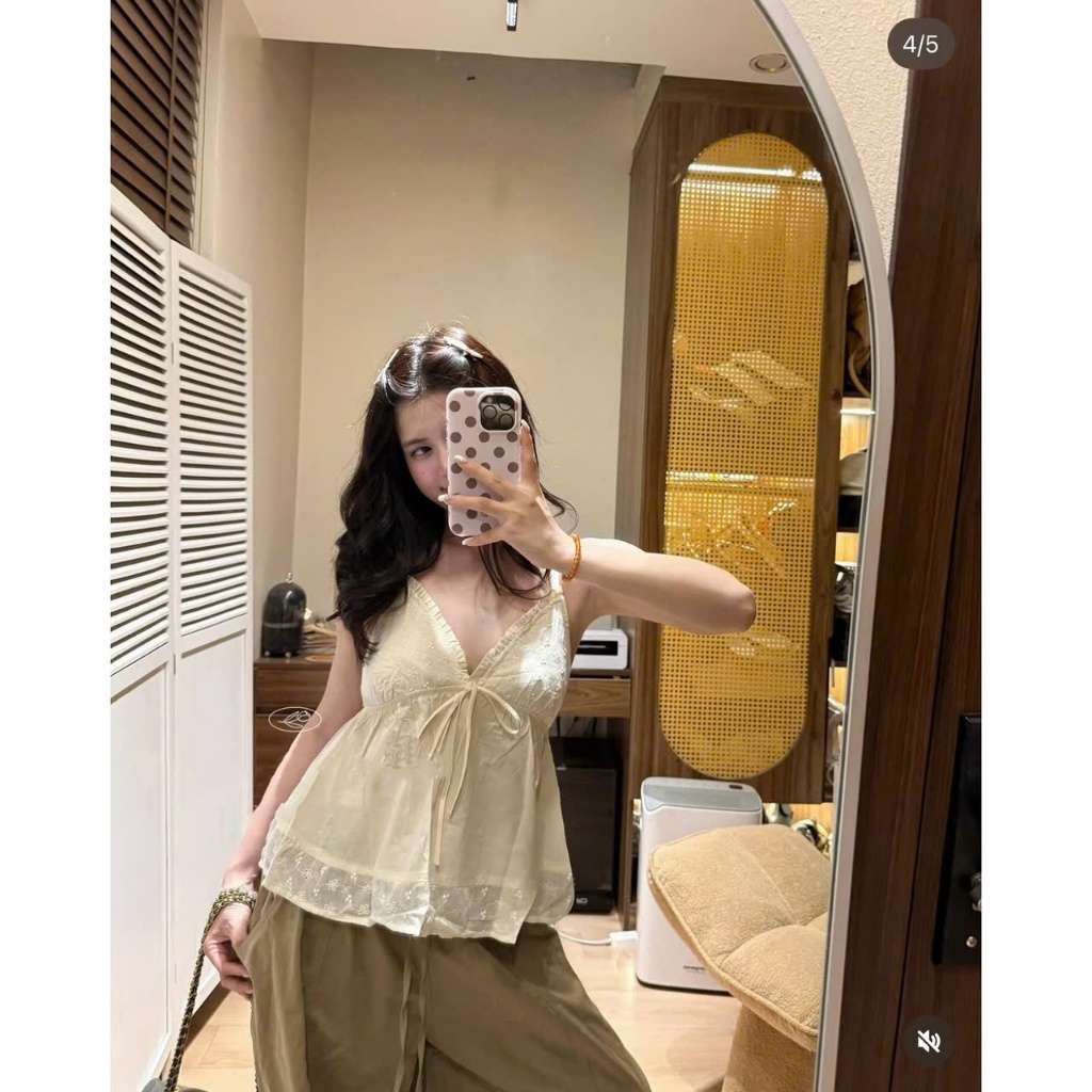 (MÃ 303) ÁO 2 DÂY VỎ SÒ VIỀN BÈO ĐÍNH NƠ NGỰC VẢI THÔ MỀM PHỐI THÔ BOI NGỌT NGÀO - DÀNH CHO NỮ | BigBuy360 - bigbuy360.vn