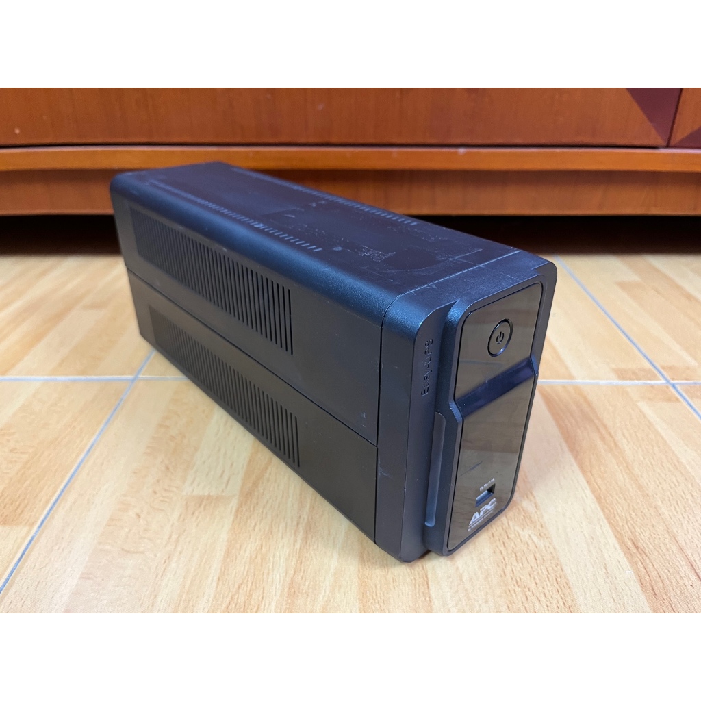 UPS cho máy tính để bàn (bộ lưu điện cho máy tính để bàn), model BVX700LUI-MS, hãng APC, đã qua sử d
