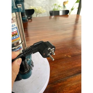 Bơm chìm điện 220V công xuất 380W, dùng bơm bểm bơm giếng, ao hồ, phi chậu, ống ra phi 27, bảo hành 6 tháng