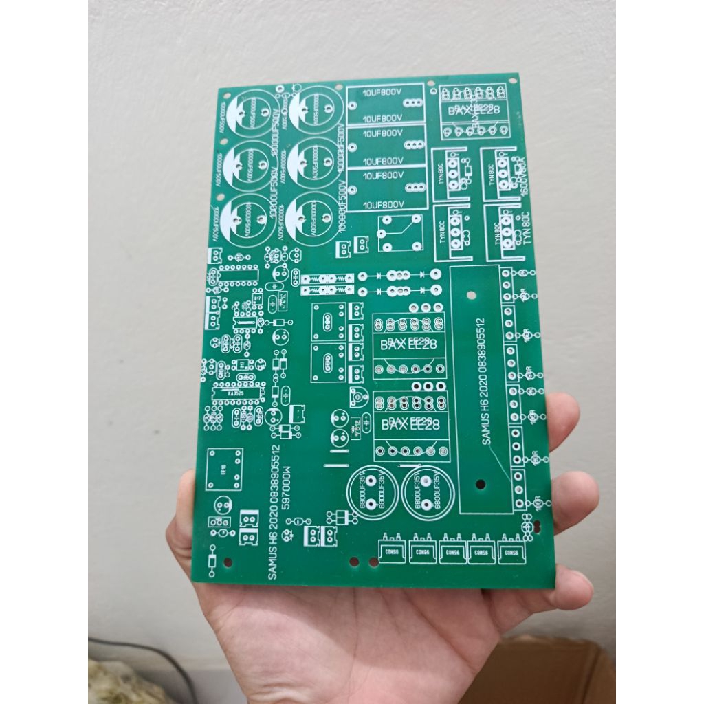 mạch in 6 FET LỚN 2 e28 cầu H , có rơ le chuyển đổi tụ