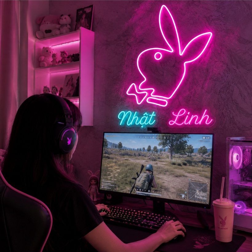 Đèn led neon playboy decor 18 x 27 cm màu hồng decor phòng ngủ
