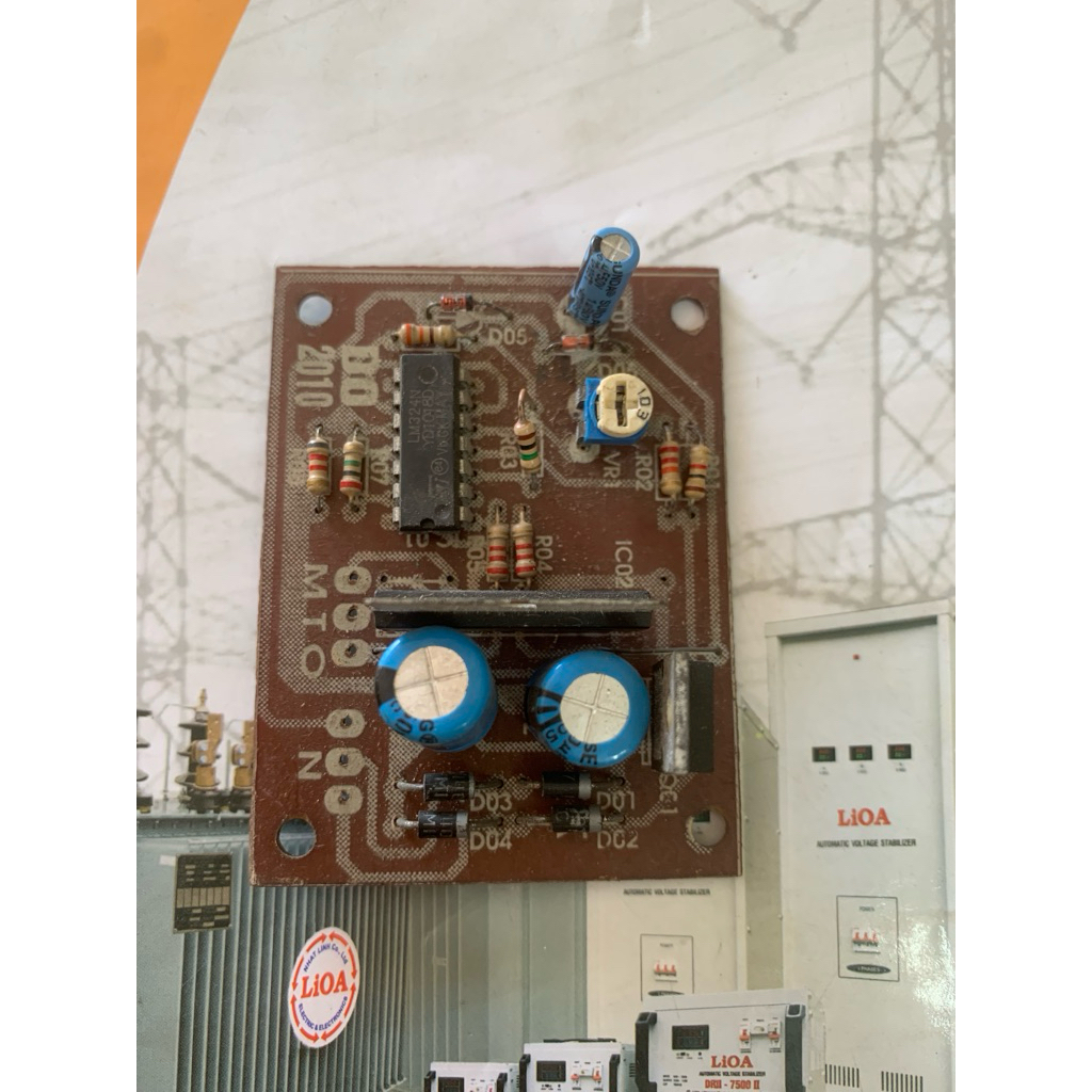 Mạch máy ổn áp LiOA 1 - 2kva đời cũ