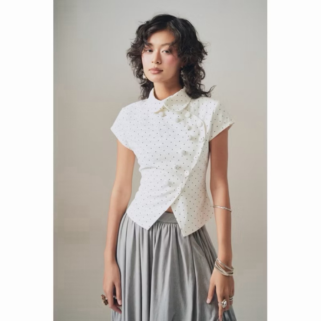 [Thanh lý] Áo sơ mi chấm bi cổ tròn INTO.EIGHT thiết kế (LANA SHIRT)