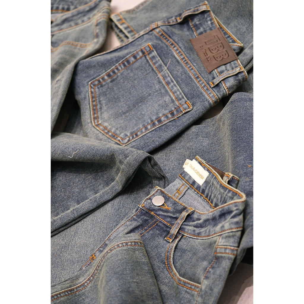 TADstore - Quần Jean ống loe dáng basic
