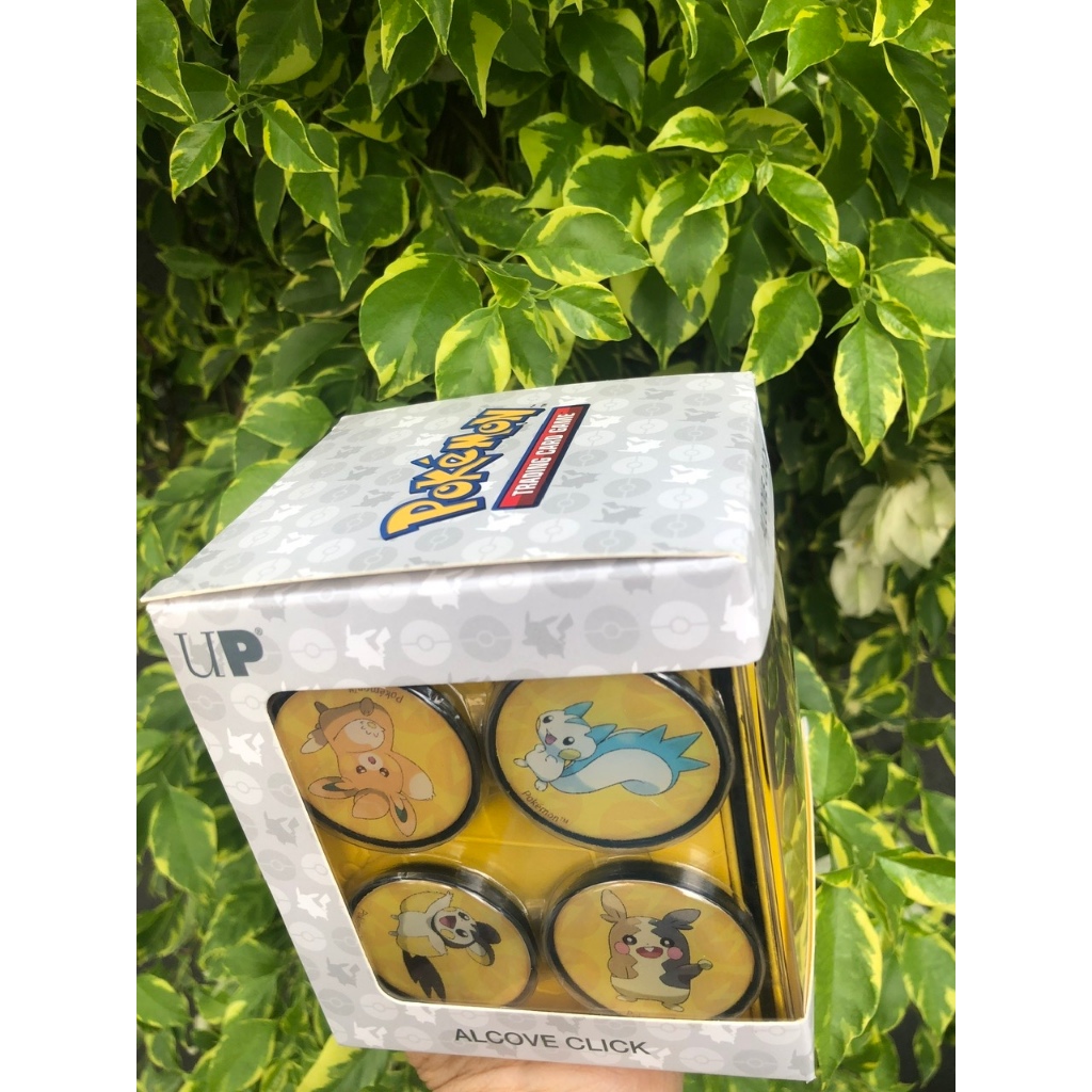 Sản phẩm sưu tầm Ultra Pro Pokemon Elite Series Pikachu Alcove Flip 100+