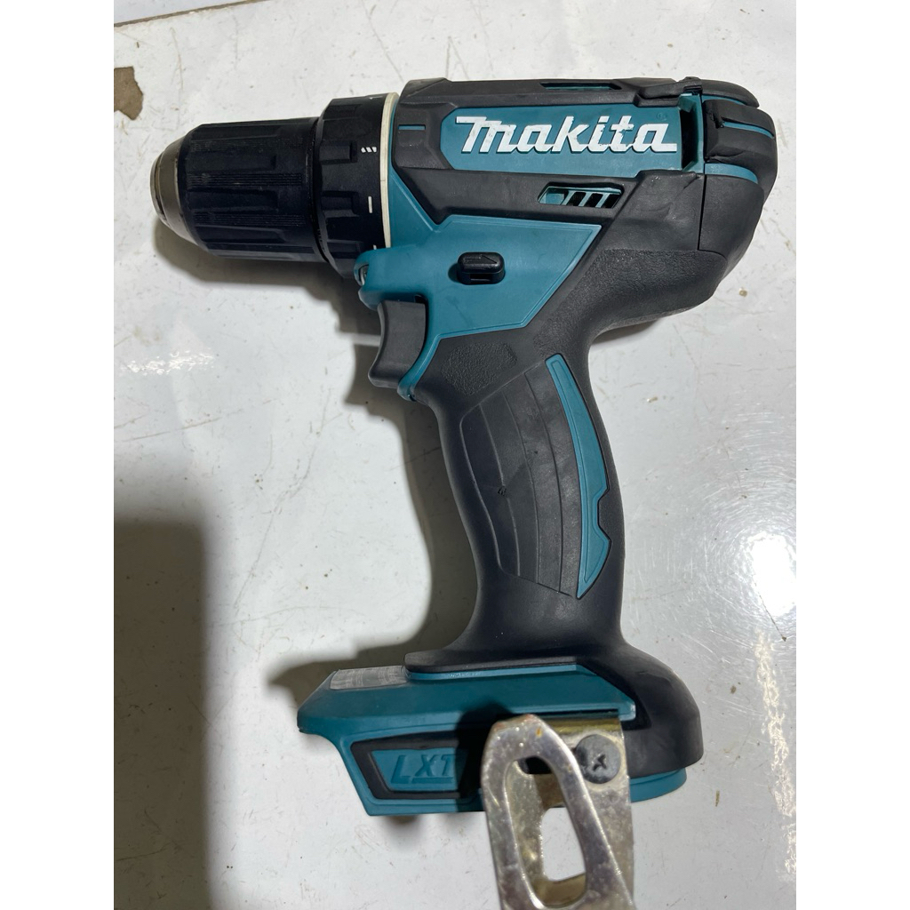 Thân Máy Khoan Makita XFD10 18v 2 chức năng hàng bãi