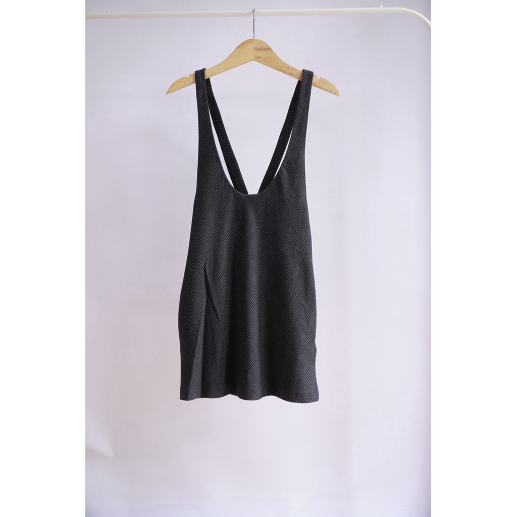 Yếm đen xô 2hand Zara