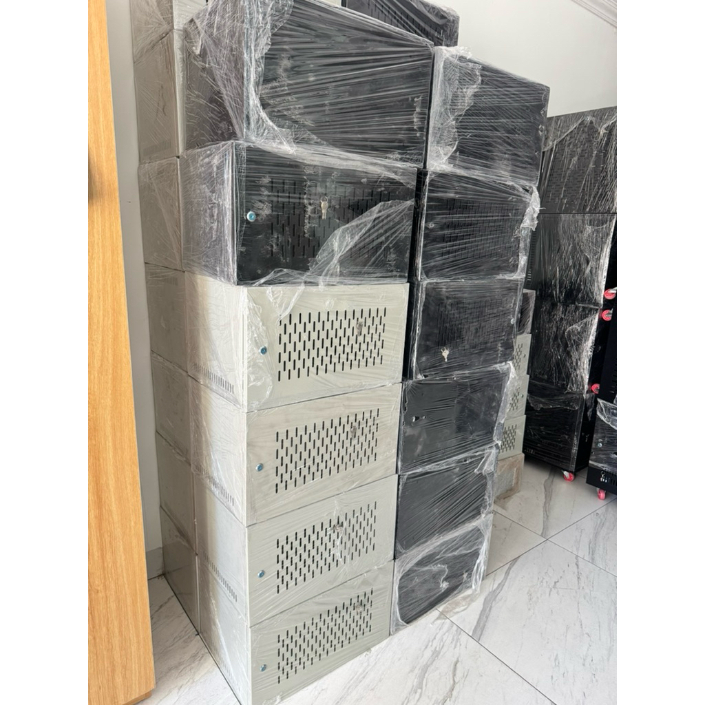 Tủ rack 6u D500 tủ dày dặn chắc chắn tôn dày
