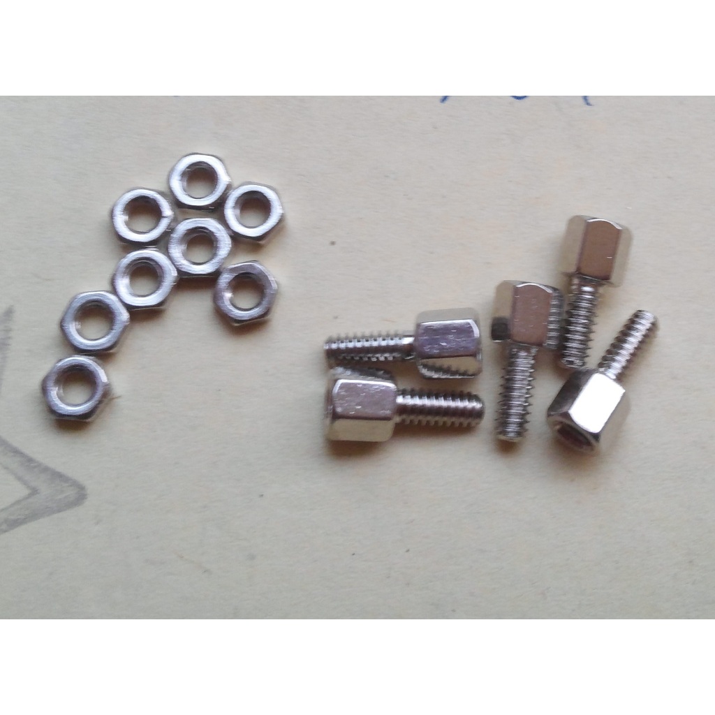 Ốc trụ đầu VGA, ốc DVI, ốc cổng COM