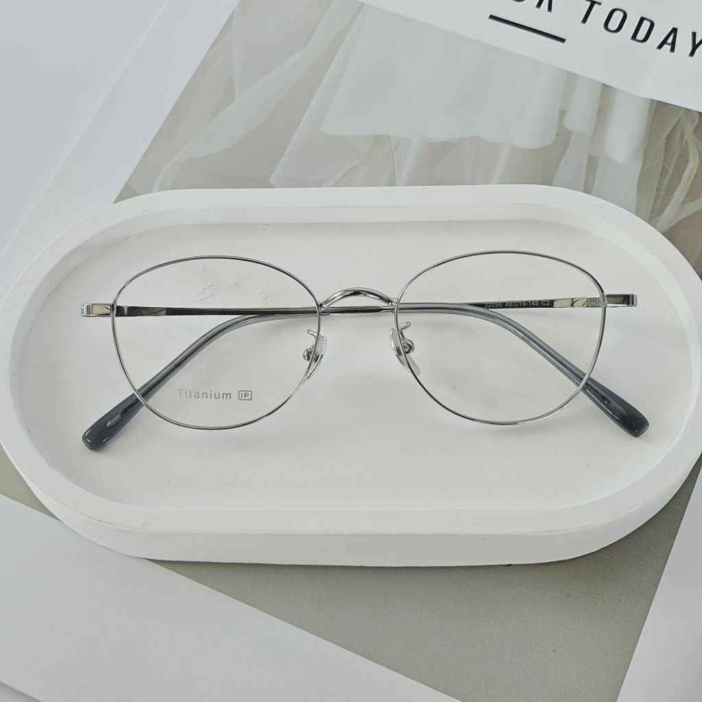 Gọng Kính Nam Nữ TITANIUM Cao Cấp MAXU Optical Thiết kế Oval Thanh Mảnh, Siêu Nhẹ 32056