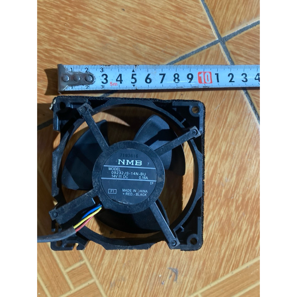 quạt 14v dc