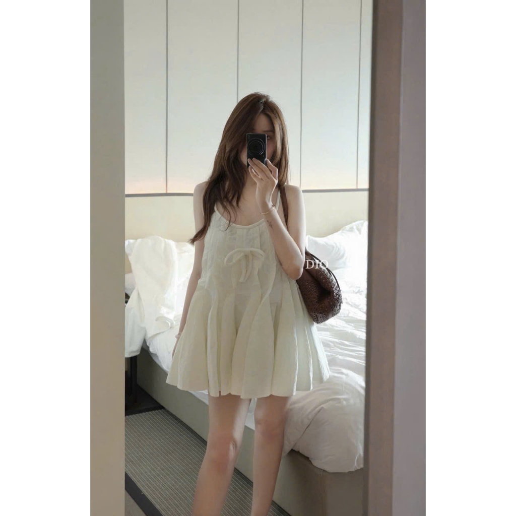 Váy babydoll trắng nơ ngực tiểu thư dáng xoè phong cách Hàn Quốc